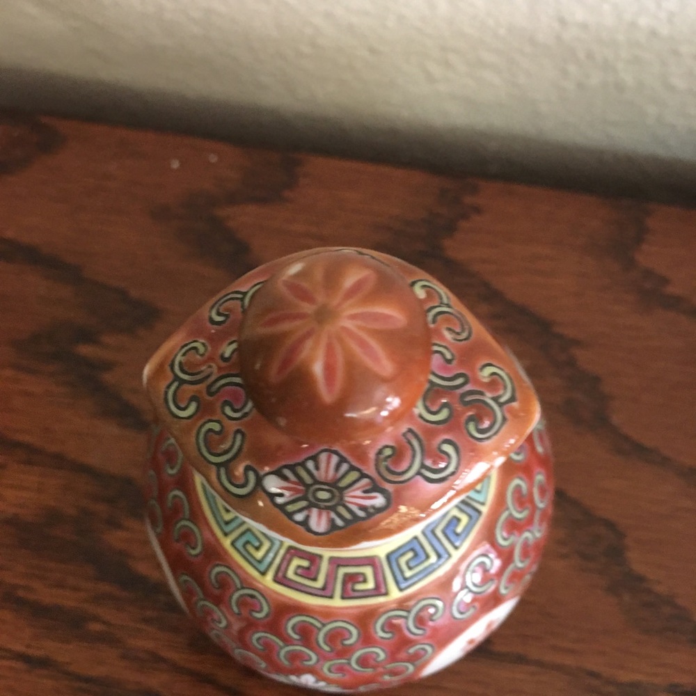 Asian Mini Vase Decor - Picture 2 of 5